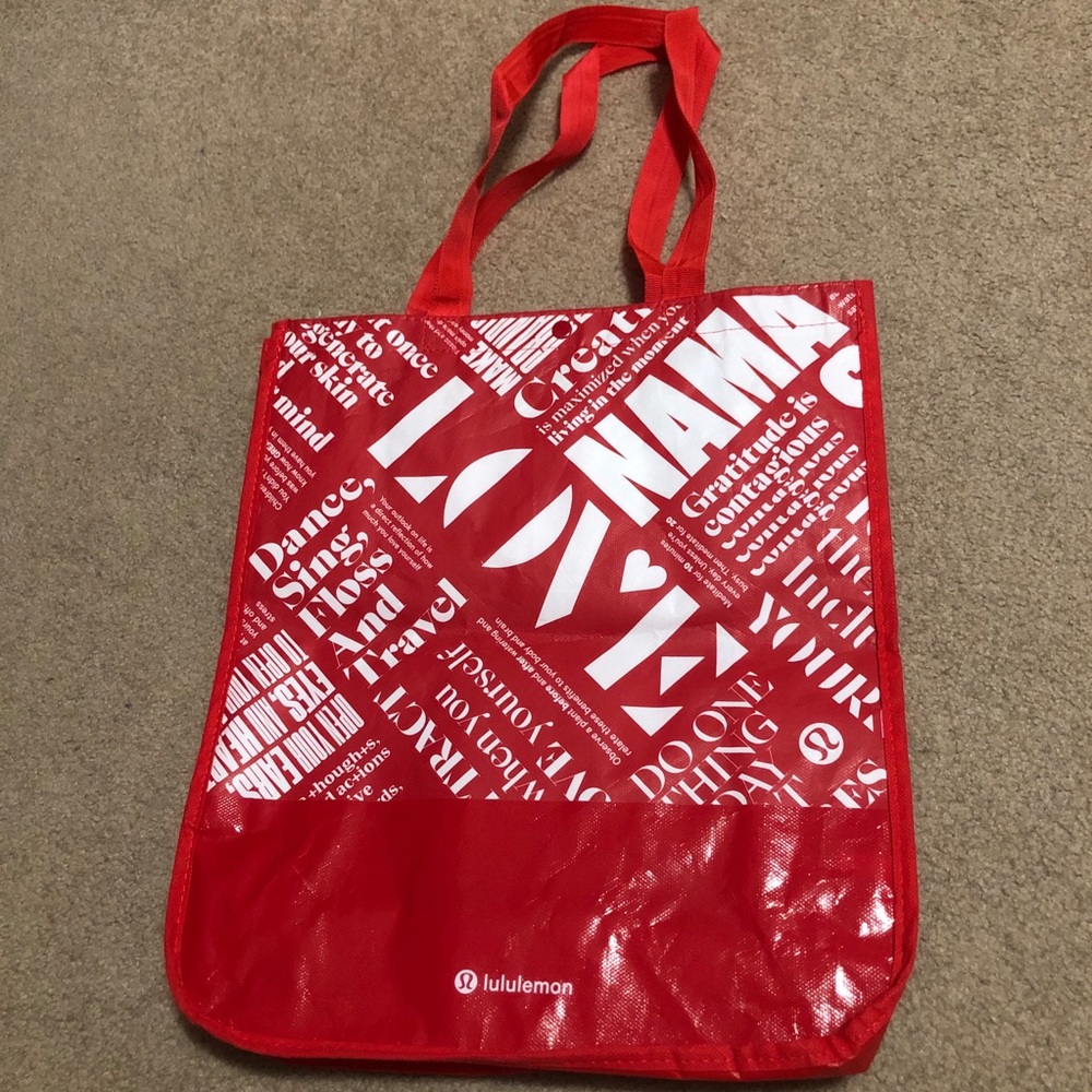 NWOT Lululemon Reusable Bag